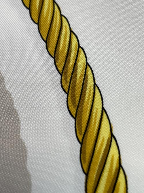 HERMES（エルメス）HERMES (エルメス) スカーフ ネイビー×ホワイトの古着・服飾アイテム