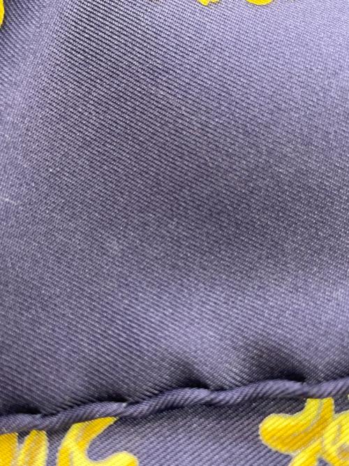 HERMES（エルメス）HERMES (エルメス) スカーフ ネイビー×ホワイトの古着・服飾アイテム