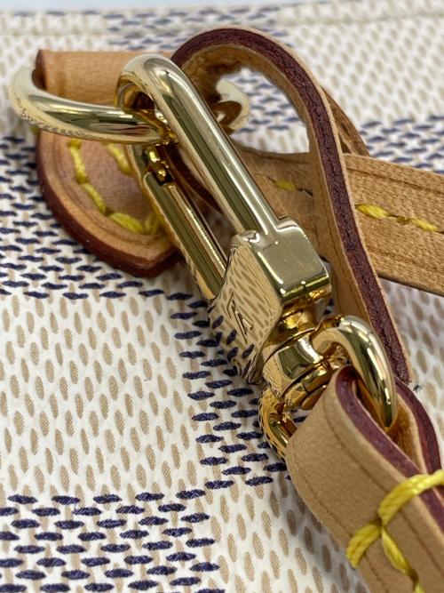 LOUIS VUITTON（ルイ ヴィトン）LOUIS VUITTON (ルイ ヴィトン) ネヴァーフルMMポーチ ホワイト×パープル サイズ:MMサイズの古着・服飾アイテム