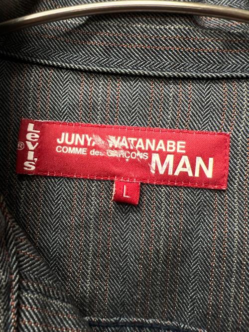 COMME des GARCONS JUNYA WATANABE MAN（コム デ ギャルソン ジュンヤ ワタナベ マン）COMME des GARCONS JUNYA WATANABE MAN (コム デ ギャルソン ジュンヤ ワタナベ マン) LEVI'S (リーバイス) デニムトラッカージャケット インディゴ サイズ:Ｌの古着・服飾アイテム