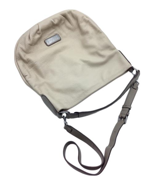 Marc by Marc Jacobs（マークバイマークジェイコブス）Marc by Marc Jacobs (マークバイマークジェイコブス) ワンショルダーバッグ アイボリーの古着・服飾アイテム