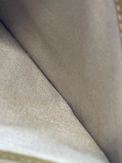 MARNI（マルニ）MARNI (マルニ) サフィアーノカーフスキンミニウォレット ベージュの古着・服飾アイテム