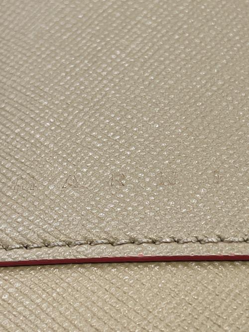 MARNI（マルニ）MARNI (マルニ) サフィアーノカーフスキンミニウォレット ベージュの古着・服飾アイテム