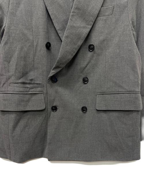 LUENNA（ルエナ）LUENNA (ルエナ) オーバーサイズ ダブルブレステッド ジャケット グレー サイズ:Ｍの古着・服飾アイテム