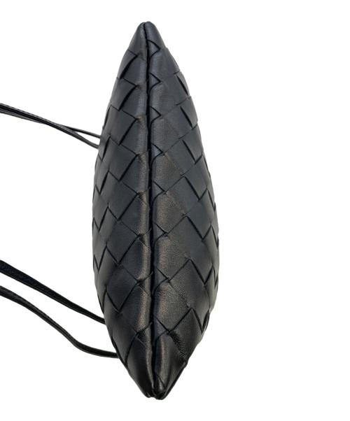 BOTTEGA VENETA（ボッテガベネタ）BOTTEGA VENETA (ボッテガベネタ) ショルダーバッグ ブラックの古着・服飾アイテム