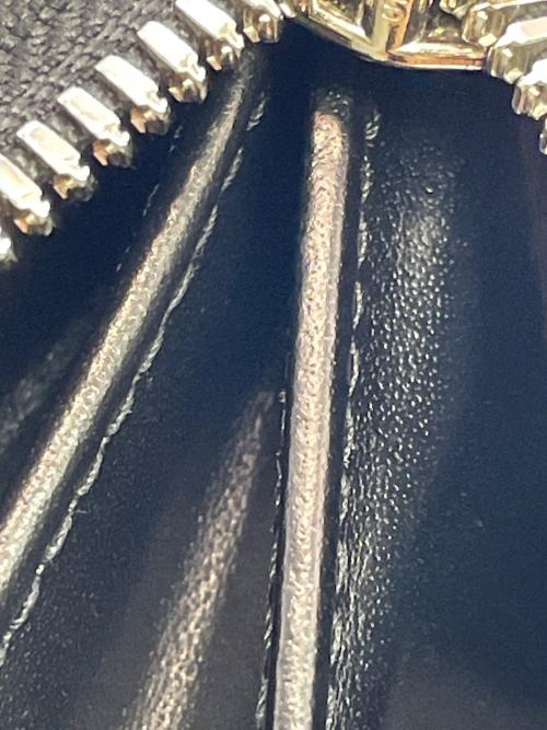 ITTI（イッチ）ITTI (イッチ) コインカードケース ブラックの古着・服飾アイテム