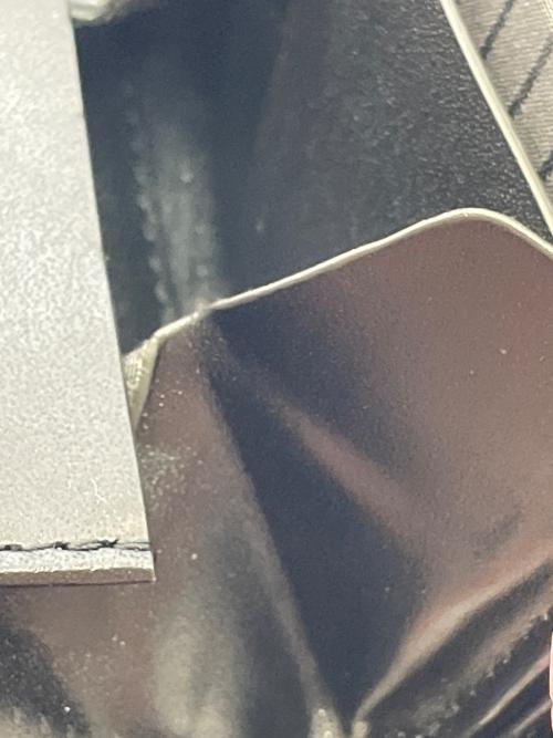 ITTI（イッチ）ITTI (イッチ) コインカードケース ブラックの古着・服飾アイテム