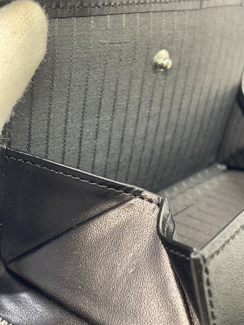 ITTI（イッチ）ITTI (イッチ) 財布 ブラックの古着・服飾アイテム