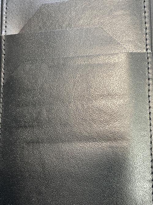 ITTI（イッチ）ITTI (イッチ) 財布 ブラックの古着・服飾アイテム