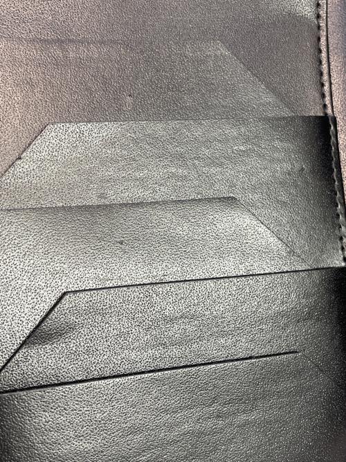 ITTI（イッチ）ITTI (イッチ) 財布 ブラックの古着・服飾アイテム