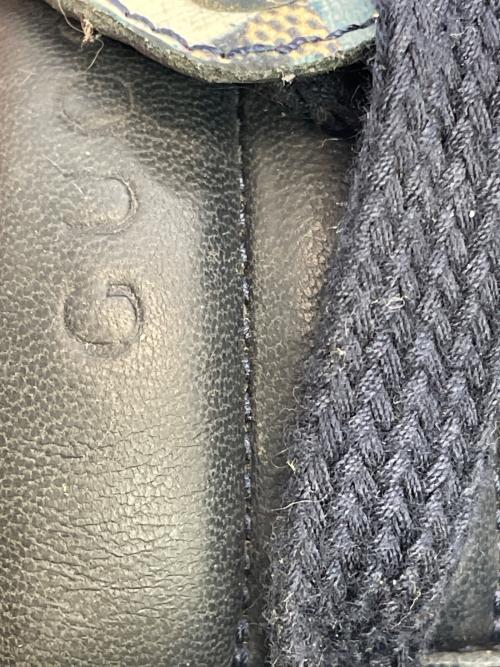 GUCCI（グッチ）GUCCI (グッチ) ハイカットスニーカー ベージュ×ネイビー サイズ:SIZE 7の古着・服飾アイテム