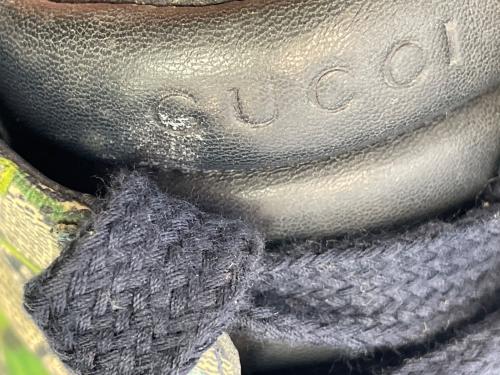 GUCCI（グッチ）GUCCI (グッチ) ハイカットスニーカー ベージュ×ネイビー サイズ:SIZE 7の古着・服飾アイテム