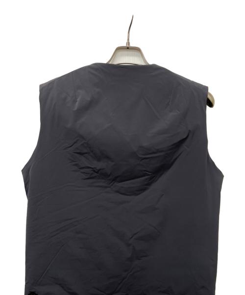 ALLTERRAIN（オルタレイン）ALLTERRAIN (オルタレイン) LIGHTWEIGHT VEST グレー サイズ:４６の古着・服飾アイテム