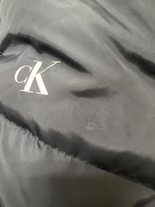 Calvin Klein Jeans（カルバンクラインジーンズ）Calvin Klein Jeans (カルバンクラインジーンズ) ダウンジャケット ブラック サイズ:Ｌの古着・服飾アイテム
