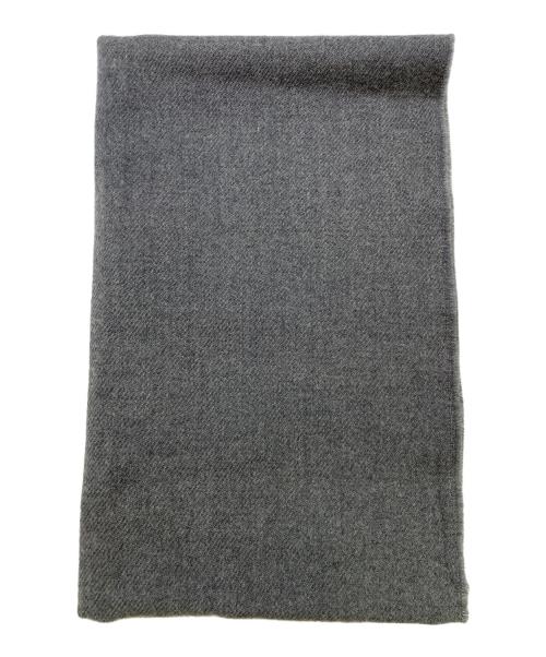 PRADA（プラダ）PRADA (プラダ) マフラー グレーの古着・服飾アイテム