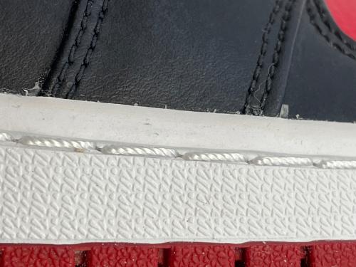 NIKE（ナイキ）NIKE (ナイキ) Air Jordan 1 Mid 