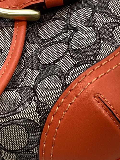 COACH（コーチ）COACH (コーチ) ソーホーバッグ ベージュ×オレンジの古着・服飾アイテム