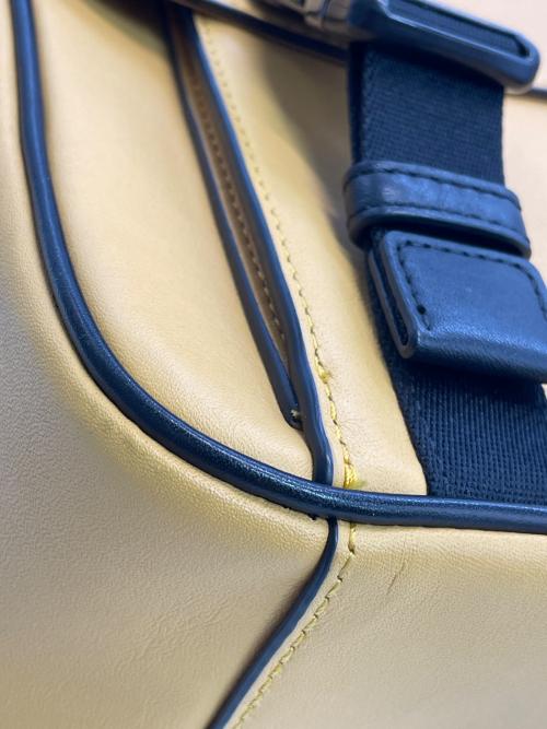 COACH（コーチ）COACH (コーチ) ショルダーバッグ イエローの古着・服飾アイテム