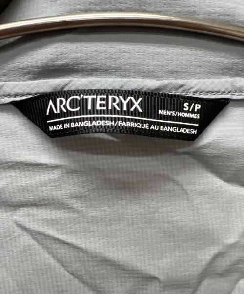 ARC'TERYX（アークテリクス）ARC'TERYX (アークテリクス) NODIN JACKET グレー サイズ:Ｓの古着・服飾アイテム