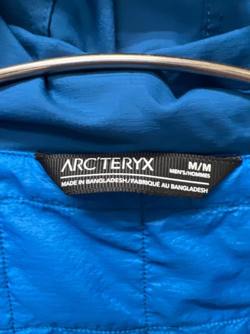 ARC'TERYX（アークテリクス）ARC'TERYX (アークテリクス) ジャケット ブルー サイズ:Mの古着・服飾アイテム
