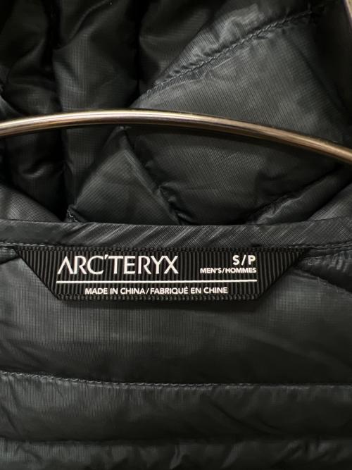 ARC'TERYX（アークテリクス）ARC'TERYX (アークテリクス) CERIUM SL HOODY グレー サイズ:Ｓの古着・服飾アイテム
