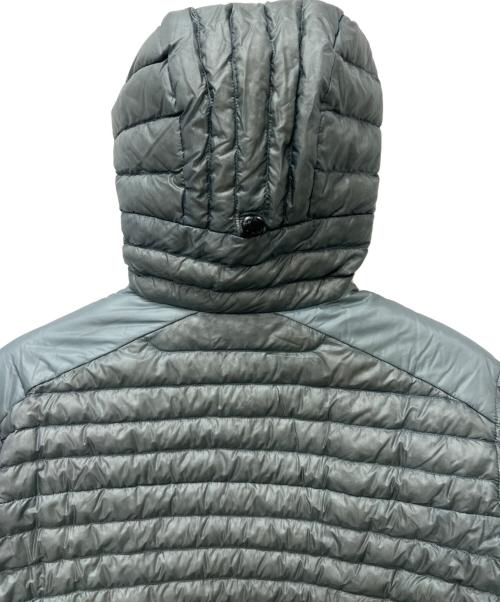 ARC'TERYX（アークテリクス）ARC'TERYX (アークテリクス) CERIUM SL HOODY グレー サイズ:Ｓの古着・服飾アイテム