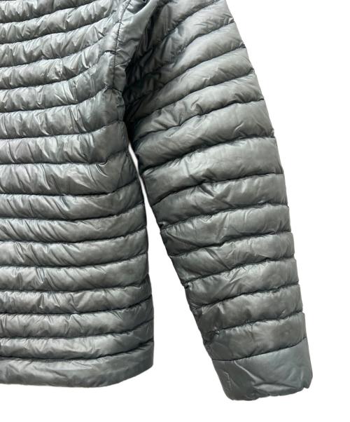 ARC'TERYX（アークテリクス）ARC'TERYX (アークテリクス) CERIUM SL HOODY グレー サイズ:Ｓの古着・服飾アイテム