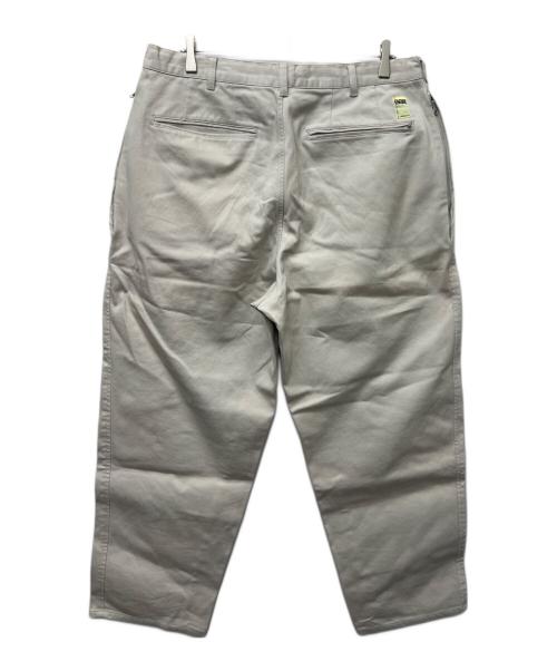 SSZ（エスエスズィー）SSZ (エスエスズィー) BEAMS (ビームス) ネルソンパンツ アイボリー サイズ:Ｌの古着・服飾アイテム