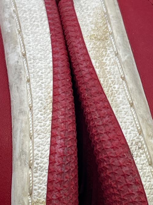 NIKE（ナイキ）NIKE (ナイキ) ハイカットスニーカー レッド×ホワイト サイズ:27.0cmの古着・服飾アイテム