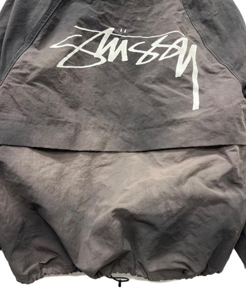 stussy（ステューシー）stussy (ステューシー) ナイロンジャケット グレー サイズ:Mの古着・服飾アイテム