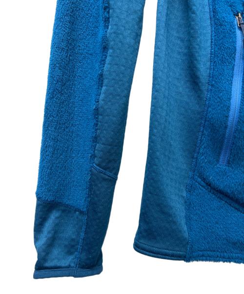 Patagonia（パタゴニア）Patagonia (パタゴニア) R2フリースジャケット ブルー サイズ:ＸＳの古着・服飾アイテム