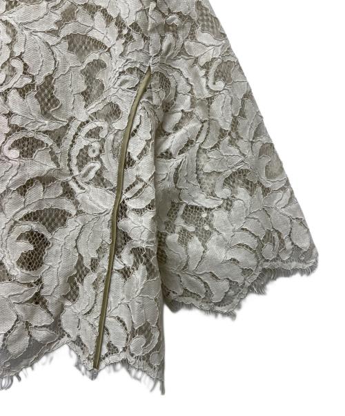 anuans（アニュアンス）anuans (アニュアンス) エデンフラワーレースブラウス ベージュ サイズ:FREEの古着・服飾アイテム