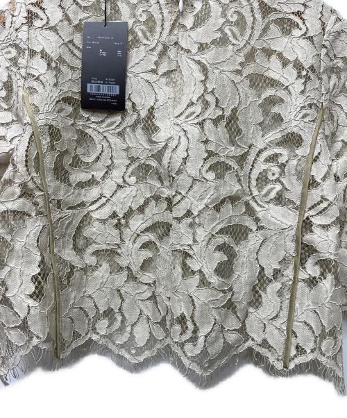 anuans（アニュアンス）anuans (アニュアンス) エデンフラワーレースブラウス ベージュ サイズ:FREEの古着・服飾アイテム