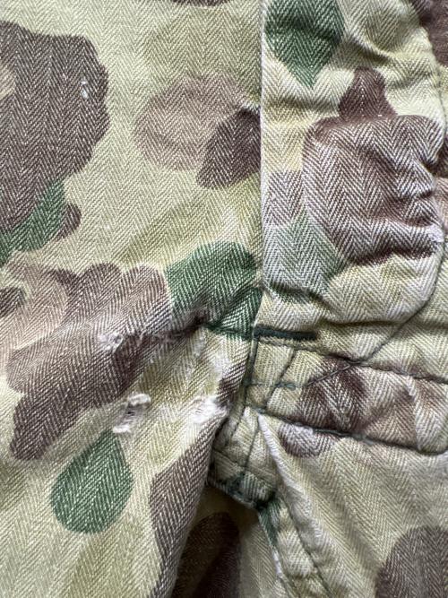 ミリタリーパンツ（ミリタリーパンツ）ミリタリーパンツ (ミリタリーパンツ) ダックハンターカモ オリーブ サイズ:不明の古着・服飾アイテム