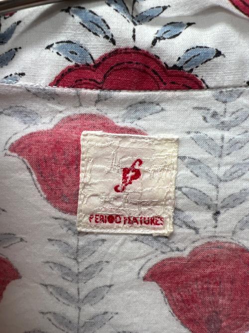 PERIOD FEATURES（ピリオドフューチャーズ）PERIOD FEATURES (ピリオドフューチャーズ) 長袖シャツ ホワイト×レッド サイズ:３の古着・服飾アイテム