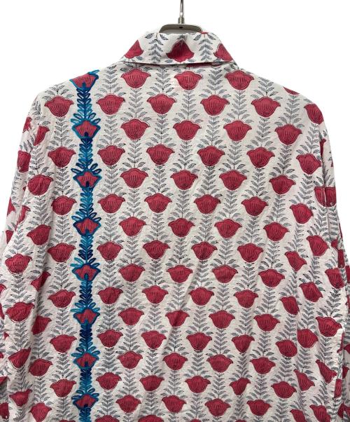 PERIOD FEATURES（ピリオドフューチャーズ）PERIOD FEATURES (ピリオドフューチャーズ) 長袖シャツ ホワイト×レッド サイズ:３の古着・服飾アイテム