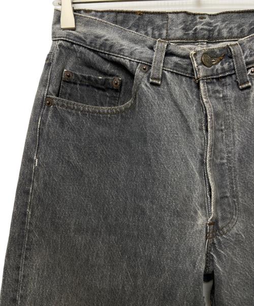 LEVI'S（リーバイス）LEVI'S (リーバイス) デニムパンツ ブラック サイズ:３０の古着・服飾アイテム