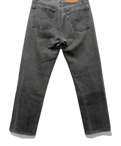 LEVI'S（リーバイス）LEVI'S (リーバイス) デニムパンツ ブラック サイズ:３０の古着・服飾アイテム