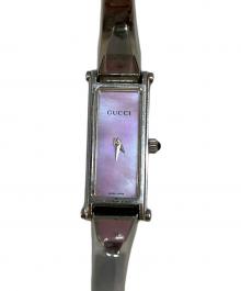 GUCCI（グッチ）の古着「バングルウォッチ」｜ピンク
