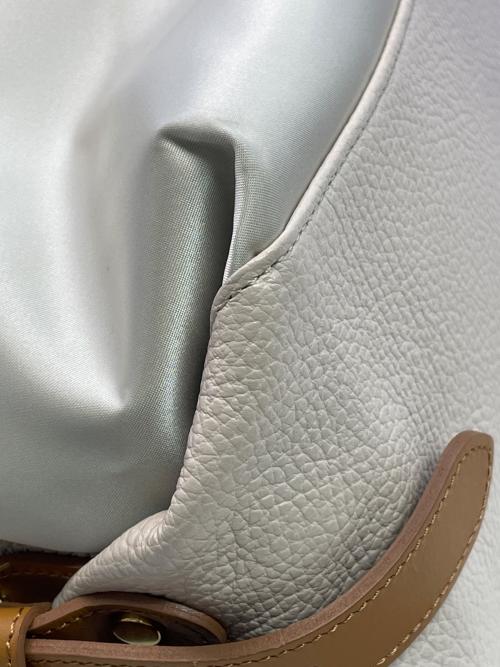 HER SCHEDULE（ハースケジュール）HER SCHEDULE (ハースケジュール) ショルダーバッグ ベージュの古着・服飾アイテム