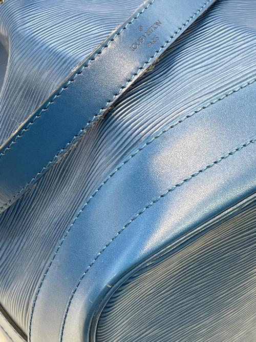 LOUIS VUITTON（ルイ ヴィトン）LOUIS VUITTON (ルイ ヴィトン) バケツ型ショルダーバッグ ブルーの古着・服飾アイテム