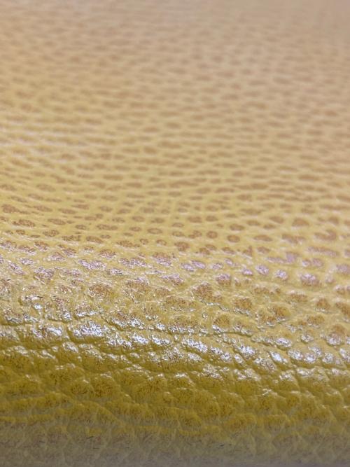 E MARINELLA（イー マリネッラ）E MARINELLA (イー マリネッラ) クラッチバッグ イエローの古着・服飾アイテム