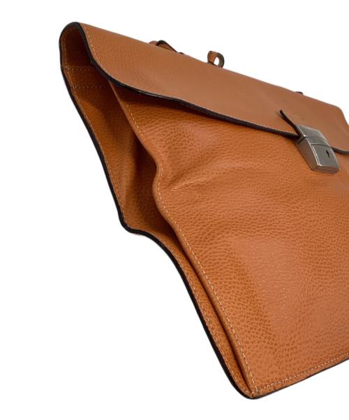 E MARINELLA（イー マリネッラ）E MARINELLA (イー マリネッラ) クラッチバッグ キャメルの古着・服飾アイテム