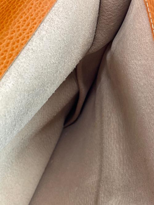 E MARINELLA（イー マリネッラ）E MARINELLA (イー マリネッラ) クラッチバッグ キャメルの古着・服飾アイテム