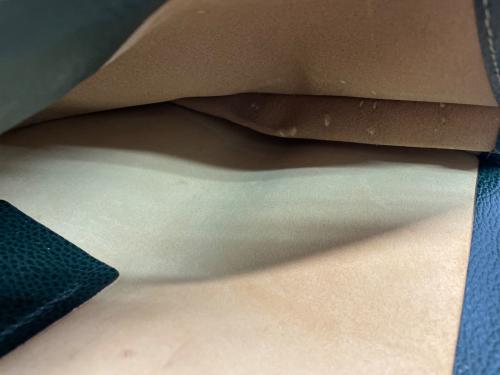 E MARINELLA（イー マリネッラ）E MARINELLA (イー マリネッラ) クラッチバッグ グリーンの古着・服飾アイテム