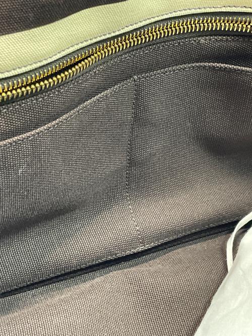 PRADA（プラダ）PRADA (プラダ) バッグ ベージュ×ブラックの古着・服飾アイテム