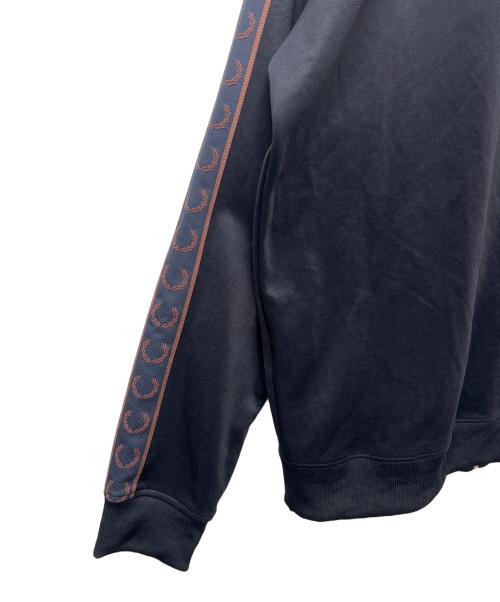 FRED PERRY（フレッドペリー）FRED PERRY (フレッドペリー) CONTRAST TAPE TRACK JACKET ネイビー×ブラウン サイズ:ＸＬの古着・服飾アイテム