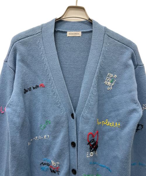 MAISON SPECIAL（メゾンスペシャル）MAISON SPECIAL (メゾンスペシャル) Life Word Embroidery Knit Cardigan スカイブルー サイズ:FREEの古着・服飾アイテム