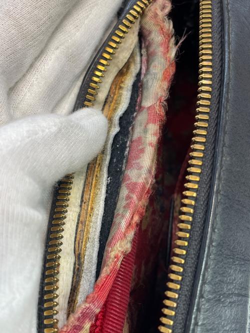 GUCCI（グッチ）GUCCI (グッチ) キルティングショルダーバッグ ブラック サイズ:-の古着・服飾アイテム