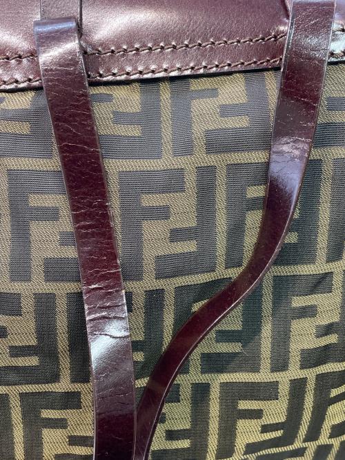 FENDI（フェンディ）FENDI (フェンディ) ナイロンリュック ブラウン×ブラウンの古着・服飾アイテム